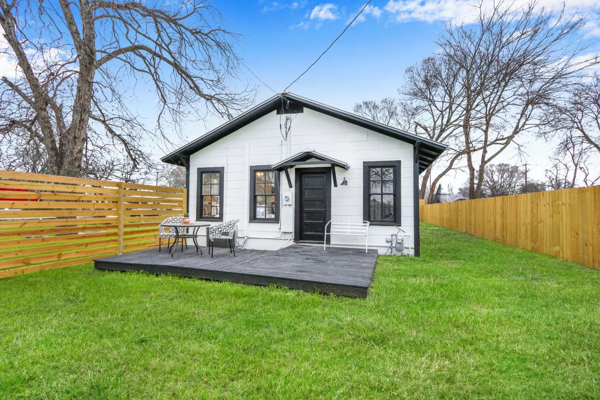 The Wright Haus Villa New Braunfels Exterior photo